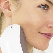 Ipl haarentfernung nutzt lichtimpulse, um so sanft die haare zu entfernen. Sicherheitshinweise Fur Den Umgang Mit Ipl Geraten Expertentesten De