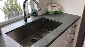 how to install kitchen sink clips for