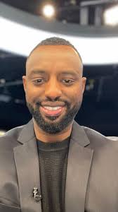 ביבי, שחור זה יפה 🤪