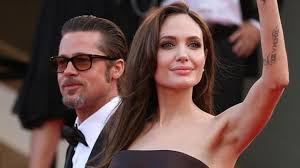 L'avvocato di brad pitt risponde ad angelina jolie in mezzo al ricorso per la custodia. Brad Pitt Spotted At Angelina Jolie S House For The First Time Since Split Spent 2 Hours With Her See Pics Hollywood Hindustan Times
