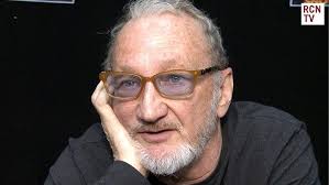 Fred Head Test Footage: Replacing Jackie Earle Haley's face with Robert  Englund's face
