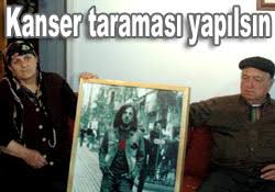 Şair ceketli çocuk olarak tanınan sanatçı kazım koyuncu'nun vefatının 16. Kazim Koyuncu Nun Ailesi Tepkili