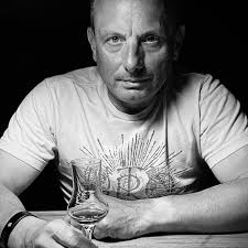 Finally got a decent video of one of these things that's been flying low  over middle GA for the last week….every single night. Does like a figure 8  pattern for hours. Anyone