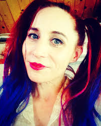 Contact Santa Cruz Cake Artisan Aimee Page