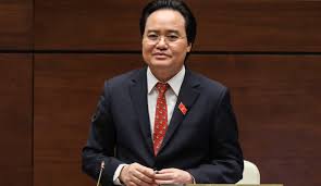 Ông hiện là bộ trưởng bộ giáo dục và đào tạo việt nam, đại biểu quốc hội việt nam khóa 14 thuộc đoàn đại biểu quốc hội tỉnh bình định. Bá»™ TrÆ°á»Ÿng Giao Dá»¥c Cáº§n Lam Gi Sau Bá» Phiáº¿u Tin Nhiá»‡m