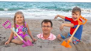 Subscribe to me and you will see how. Diana And Roma Play With Dad On The Beach Youtube