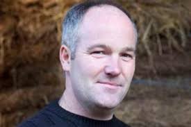 L'amour est dans le pré tsa 21234 75070 paris cedex 02 ou par email : L Amour Est Dans Le Pre Bebes Clashs Separations Que Sont Devenus Les Anciens Candidats Mythiques De L Emission