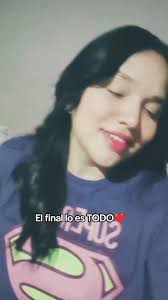 Doris Hernández 🤍🌙 (@spanicdemiamor)