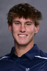 Gus Henry's Instagram, Twitter & Facebook