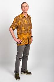 Writing both independently and in collaboration with other songwriters and performing artists,her music can be heard across the globe on tv shows. Svante Paabo Max Planck Institute For Evolutionary Anthropology