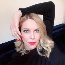 Ens veiem demà (2009)