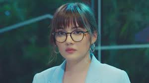 Forbidden Fruit Anticipazioni 11 agosto 2025: Zeynep si ubriaca e se la  prende con Alihan!