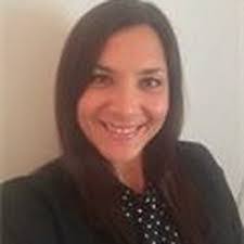 Ginger Lowe's Instagram, Twitter & Facebook