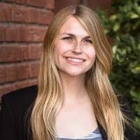 Kendall Carpenter's Instagram, Twitter & Facebook