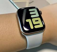 Apple watch apple watch nike apple watch hermès band type. Applecare Apple Watch Series 4 44mm Gold Stainless Steel With Stone Sport Band 190198858849 Ebay Apple Watch Apple Watch Series Apple