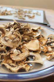Fast Delicious Mushroom Chips Seasoned With Lemon And Garlic Made In The Dehydrator Health Home Happiness Stuffed Mushrooms Food Processor Recipes Raw Dessert Recipes