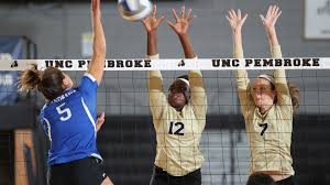 Volleyball player famous for the viral video of her dancing to the song juju on that beat that appeared across social media. Aquia Jones Volleyball Uncp Athletics