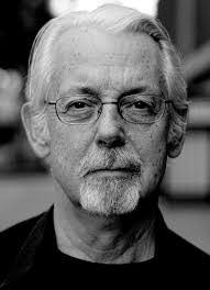 Robert Moulthrop's Instagram, Twitter & Facebook