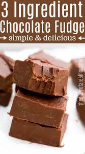 The Best Easy Chocolate Fudge Dessert Chocolatefudge 6 Minute Chocolata Fudge Recipe Is Made With Just 3 Easy Chocolate Fudge Fudge Recipes Easy Fudge Easy