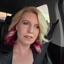 What biking trails in Sedona are suitable for families with kids?