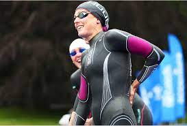 A puncture on the final lap of the women's race saw her lose 22 seconds to her fellow leaders going into the 10km run. Huub Design Georgia Taylor Brown S Wts Gold The Wetsuits That Dominated The Swim Milled