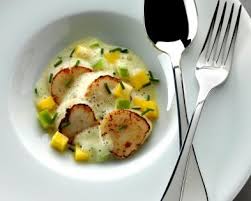 Saint Jacques Roties Aux Fruits Recette Repas Gastronomique Facile Repas Gastro Recettes De Cuisine
