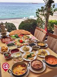Serpmekahvalti Hak Evrensel Hatay Sofrasi Istanbul Florya Calisma Saatleri 08 00 00 00 0 212 663 07 00 45 Kisi Basi Al Yemek Yemek Sunumu Ascilik
