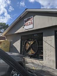 lance.leininger's Pizza Review at Mary's Pizza