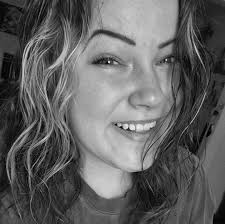 Any hotels with shuttles to the fest or shuttles In general?