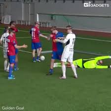 Gigadgets On Instagram The World S First Soccer Game In Vr Glasses Is Fun To Watch The Norwegian Premier League Te Premier League Teams Soccer Soccer Games