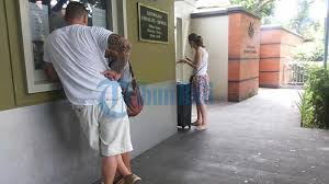 Ketegangan bermula ketika perdana menteri malaysia, mahathir mohamad, menyampaikan pendapatnya mengenai isu tersebut saat. Soal Travel Warning Australia Pemerintah Pastikan Indonesia Aman Halaman 2 Tribun Bali