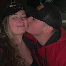 someone play w me or let's run a squad i am sick of playing w randoms.  kinda sweaty but not too serious i do rage a little but i won't rage towards