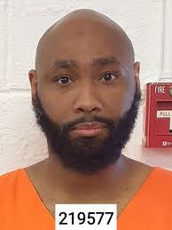 Dean Chestnut's Instagram, Twitter & Facebook