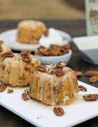 Pecan Toffee Pound Cakes With Praline Creme Anglaise Spicy Southern Kitchen Recipe Mini Bundt Cakes Recipes Mini Bundt Cakes Cake Recipes
