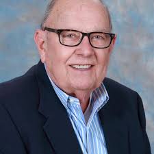 1900 Country Club Dr, Eustis, FL 32726