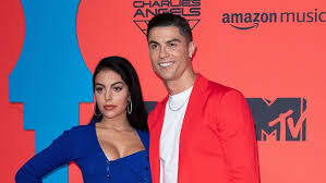 See more of cristiano ronaldo on facebook. Trecutul Tragic Al Iubitei Fotbalistului Cristiano Ronaldo