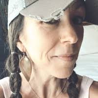 Tina Ogden's Instagram, Twitter & Facebook