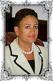 SECRETARY OF STATE OF NEW JERSEY: NINA MITCHELL WELLS, ARTIST &  DIGNITARIES, ENJOY EXCLUSIVE PREVIEW OF (RE)POSSESSED AT JERSEY CITY MUSEUM 