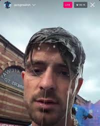 Melchor Jiménez (@_hevilla94)