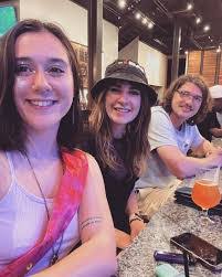 Kayla Deaton's Instagram, Twitter & Facebook