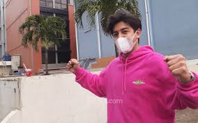 Harris sejauh ini tak mau terlalu gegabah mengumbar perasaannya. Ini Alasan Harris Vriza Tidak Merayakan Hari Valentine Bareng Ria Ricis Jpnn Com