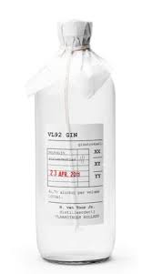 Vl92 Gin Im Test Flaschen Design Flasche Gin Bier Verpackung