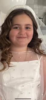 Good morning everyone, We need some more prayers for Luciana! This  beautiful little girl has been fighting so hard but we need to help her  with a big push of prayer. Please