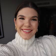 Female Travel Influencers