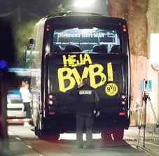 Kostenlose lieferung für viele artikel! Borussia Dortmund Anschlag Auf Bvb Mannschaftsbus Welt