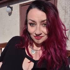 It's game day!!! If you're up for a little extra fun & fitness here's the  challenge. I know it's rest day for my @80dayobsession peeps, if you're  super sore & tired take