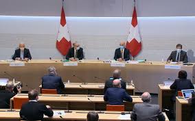 Treffen von zehn personen sind ab montag wieder in. Bundesrat Will Restaurants Bis Auf Weiteres Geschlossen Halten Htr Ch