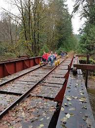 Apr 12, 2017 · 勤め先からの帰路を急ぐ人々の脇をすり抜け、都心の高層ビル最上階にあるラグジュアリーなバーへ。待ち合わせた初対面のその男性は、いかにも高級そうなスーツに身を固めて一分の隙もない。差し出された名刺. Scenicwa 365 Things To Do In Washington State Vance Creek Railriders