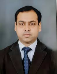 Dr Alka Singhal and Drvikrant Singhal in Kamla Nagar,Agra