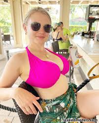 Chrissy Loum- raw and real XXX uncovered